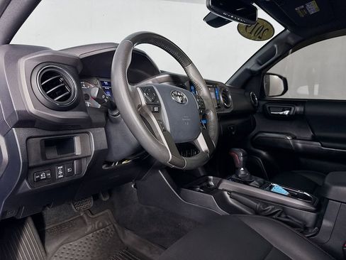 Used 2019 Toyota Tacoma TRD Pro image 12