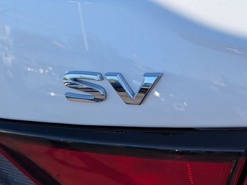 Certified 2024 Nissan Sentra SV FWD image 9