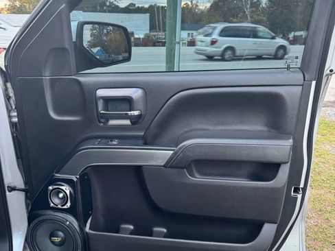 Used 2018 Chevrolet Silverado 1500 LT w/ All Star Edition image 17