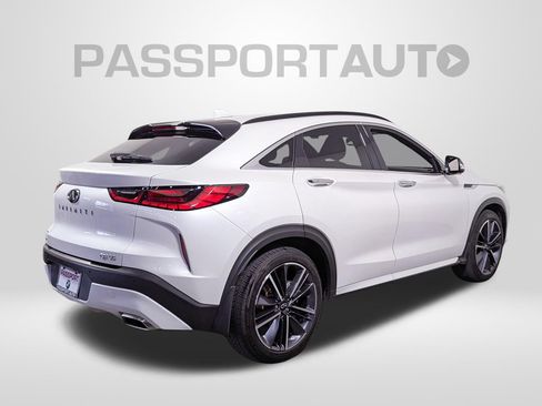 Used 2023 INFINITI QX55 Sensory w/ Lighting Package AWD/4WD image 7