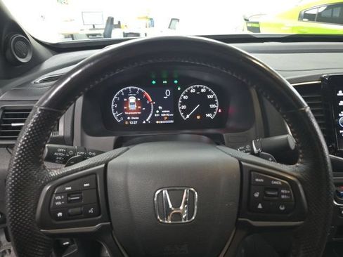 Used 2025 Honda Ridgeline TrailSport image 19