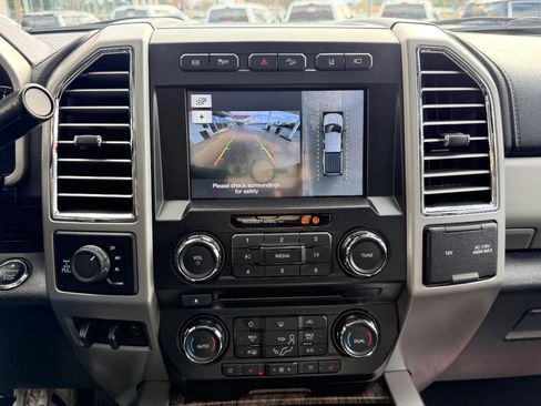 Used 2017 Ford F350 Lariat w/ Lariat Ultimate Package image 26