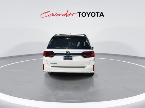 Used 2026 Honda Odyssey EX-L image 7