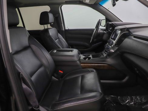 Used 2017 Chevrolet Tahoe LT image 11