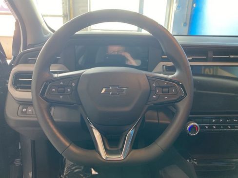 New 2027 Chevrolet Bolt LT FWD image 7