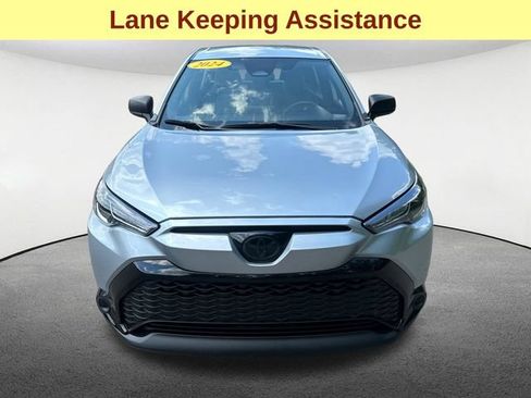 Used 2024 Toyota Corolla Cross AWD Hybrid image 4