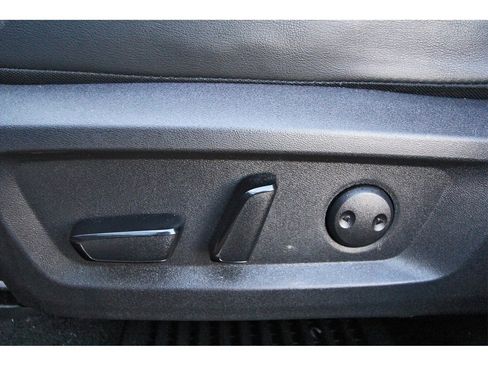 Used 2022 Nissan Rogue Platinum w/ Head-Up Display Package image 25