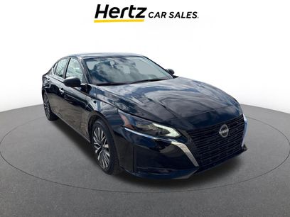 Used 2025 Nissan Altima 2.5 SV