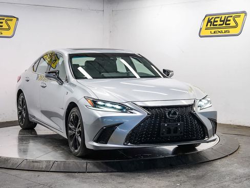 Used 2024 Lexus ES 350 F Sport w/ Accessory Package (Z1) FWD image 5