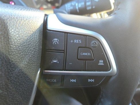 Used 2024 Toyota Grand Highlander Platinum image 5