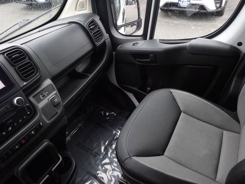 Used 2025 RAM ProMaster 3500 w/ Convenience Group FWD image 20