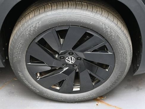 New 2026 Volkswagen Atlas SE AWD/4WD image 10