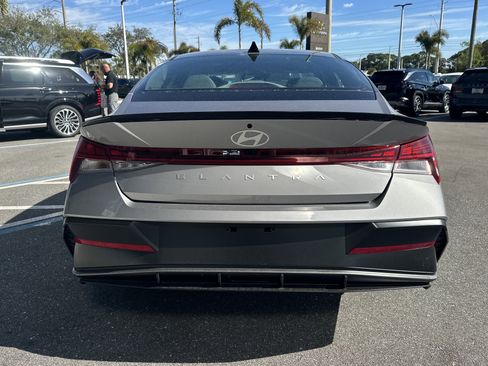 New 2026 Hyundai Elantra SEL Sport Premium image 7