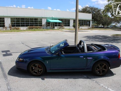 Used 2004 Ford Mustang Cobra image 19