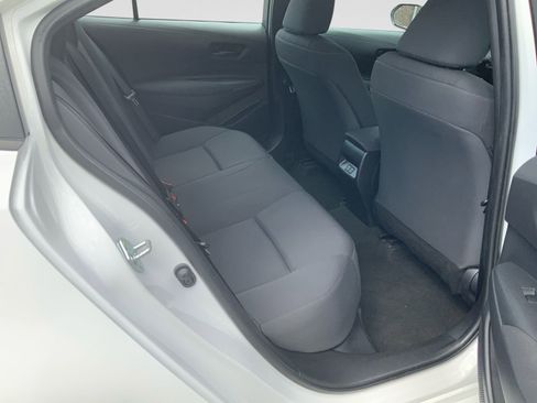 Used 2023 Toyota Corolla LE FWD image 15