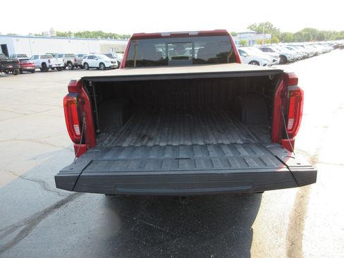 Certified 2024 GMC Sierra 1500 SLT w/ SLT Premium Plus Package AWD/4WD image 9
