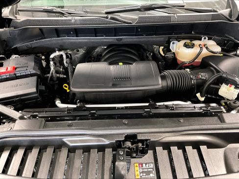 Used 2025 Chevrolet Silverado 1500 High Country w/ Midnight Edition image 35