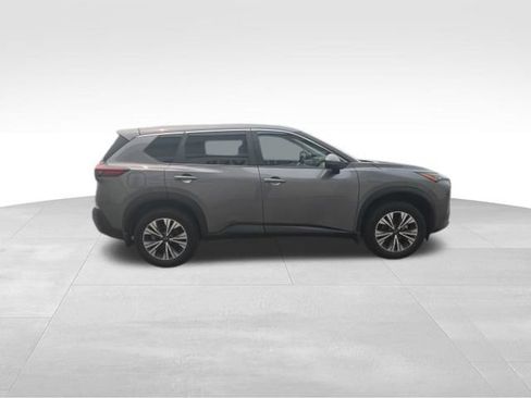 Used 2023 Nissan Rogue SV AWD/4WD image 8