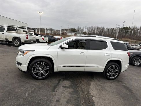 Used 2018 GMC Acadia Denali w/ Technology Package image 7