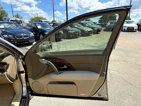 Used 2008 Acura RL image 38