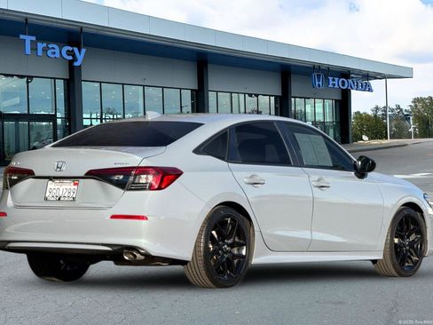 Certified 2023 Honda Civic Sport image 6