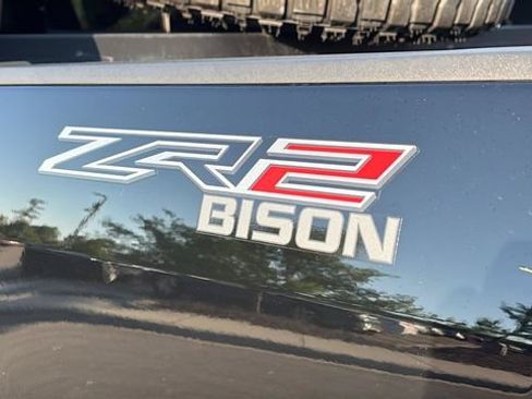 Used 2022 Chevrolet Colorado ZR2 w/ Colorado ZR2 Bison Edition AWD/4WD image 36