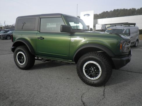 Used 2024 Ford Bronco Big Bend w/ Sasquatch Package image 8