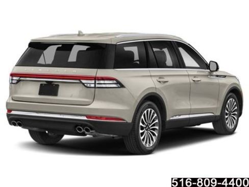 Used 2022 Lincoln Aviator AWD w/ Premium Package image 2
