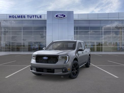 New 2026 Ford Maverick Lobo image 2