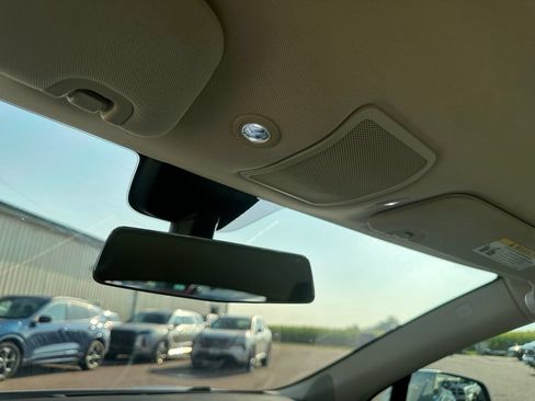 Used 2013 Tesla Model S Performance RWD image 18