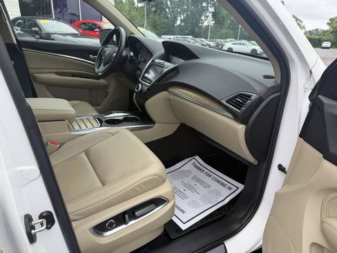 Used 2020 Acura MDX w/ Technology & Entertainment AWD/4WD image 20