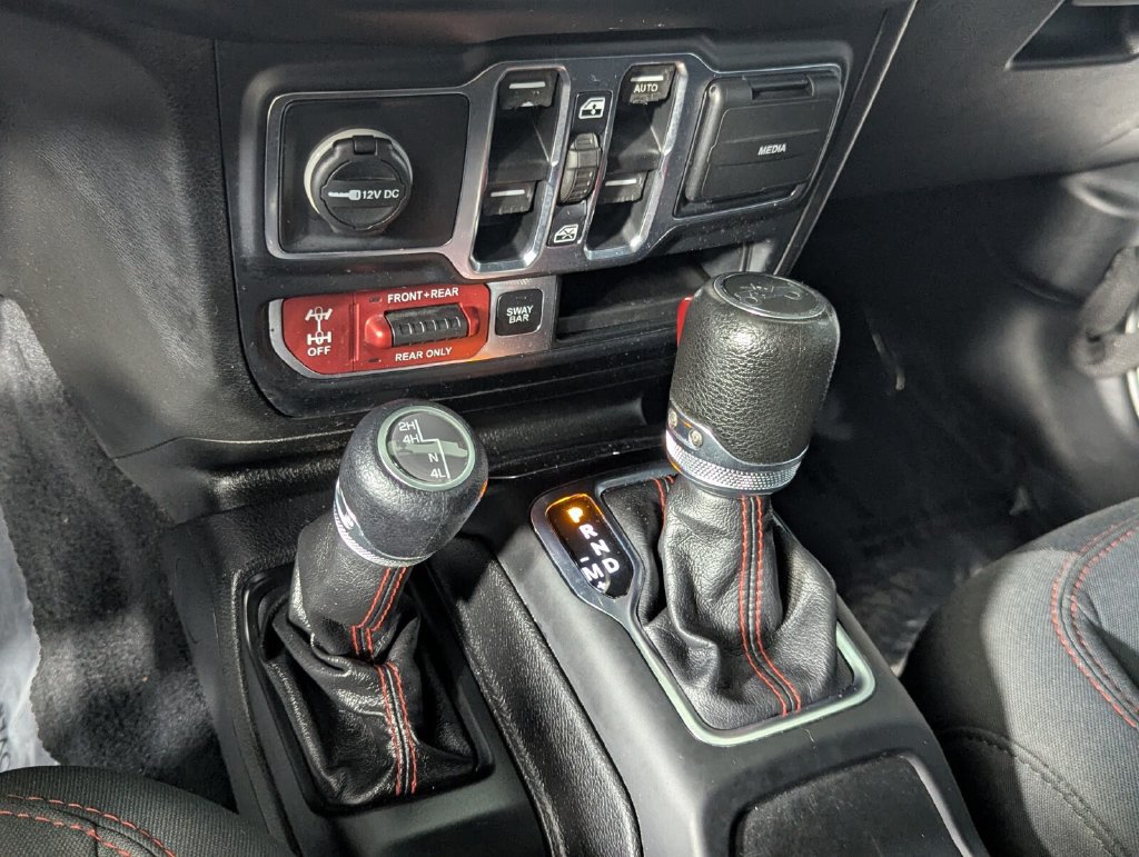 Used 2019 Jeep Wrangler Unlimited Rubicon AWD/4WD image 25