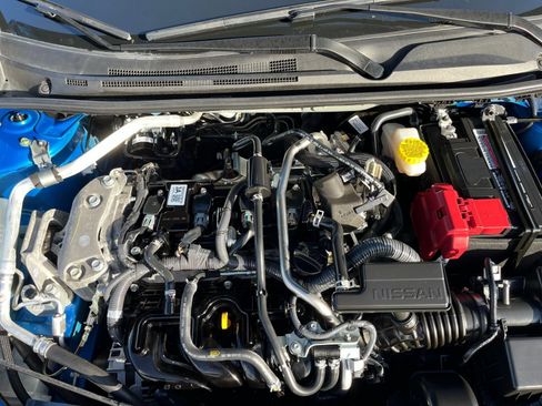 Used 2025 Nissan Sentra SV FWD image 31