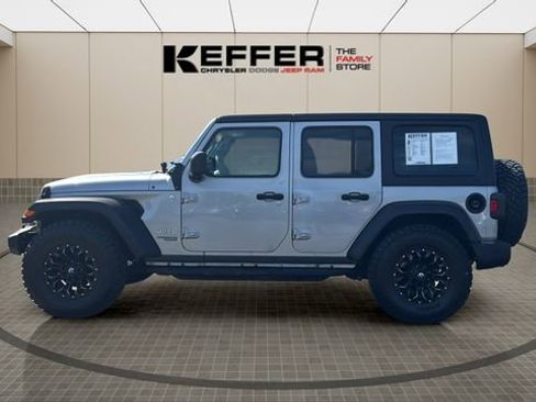 Certified 2020 Jeep Wrangler Unlimited Sport S AWD/4WD image 2
