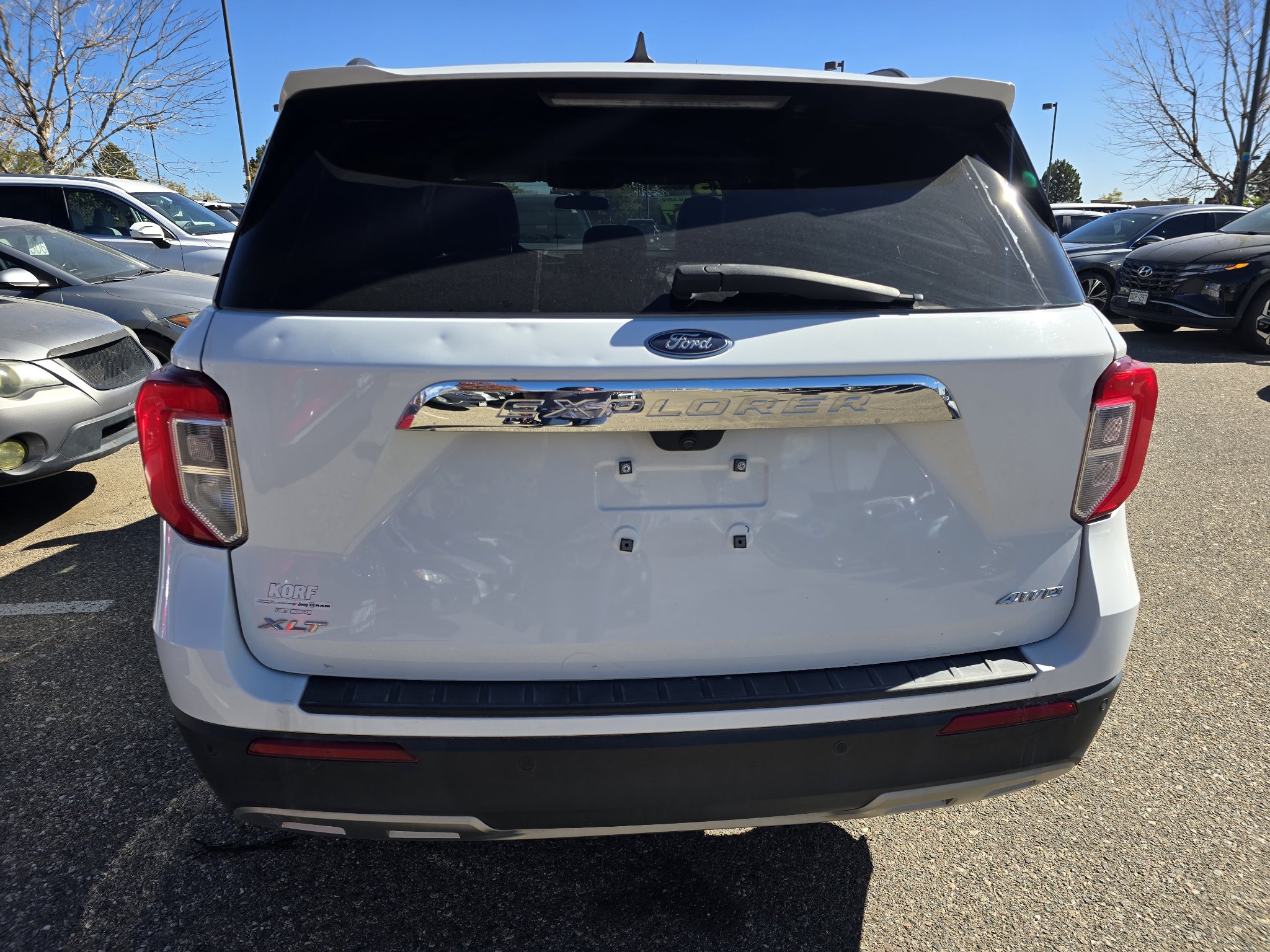 Used 2023 Ford Explorer XLT w/ Equipment Group 202A AWD/4WD image 5