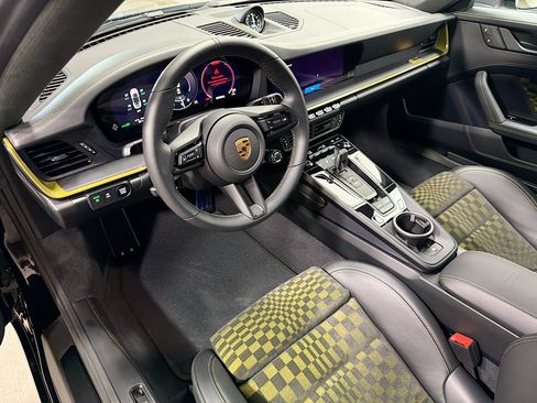 Used 2026 Porsche 911 GTS RWD image 4