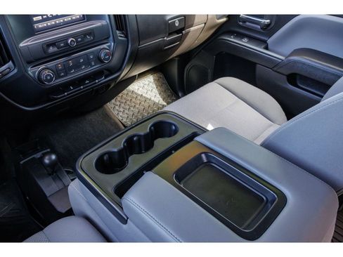 Used 2018 Chevrolet Silverado 2500 W/T AWD/4WD image 27