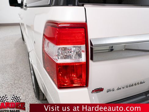 Used 2016 Ford Expedition EL Platinum image 9