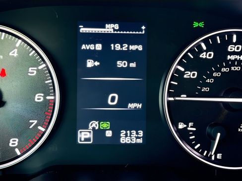 Used 2025 Subaru Outback Limited AWD/4WD image 12