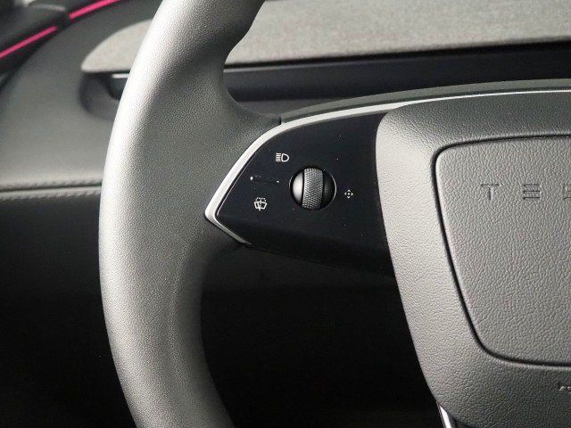 Used 2026 Tesla Model Y Long Range RWD image 20