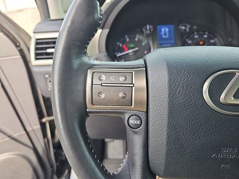 Used 2015 Lexus GX 460 image 17