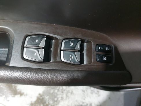 Used 2018 Hyundai Santa Fe Sport w/ 2.4L Tech Package 04 FWD image 28