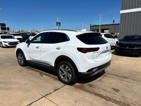 Used 2023 Buick Envision Essence FWD image 2