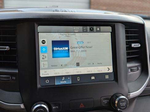 Used 2024 RAM 2500 Big Horn w/ Bed Utility Group image 27