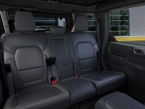 New 2025 Ford Bronco Outer Banks image 11