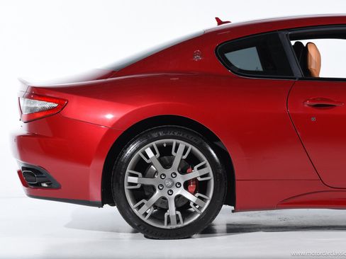 Used 2014 Maserati GranTurismo MC RWD image 10