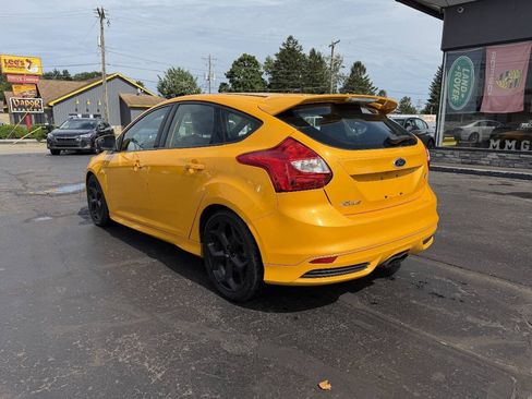 Used 2014 Ford Focus ST w/ Equipment Group 202A FWD image 4