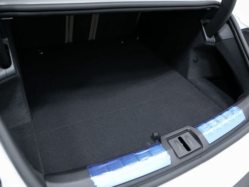 Certified 2025 Porsche Taycan image 30