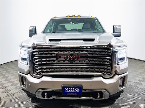 Used 2020 GMC Sierra 2500 Denali w/ Denali Ultimate Package image 3
