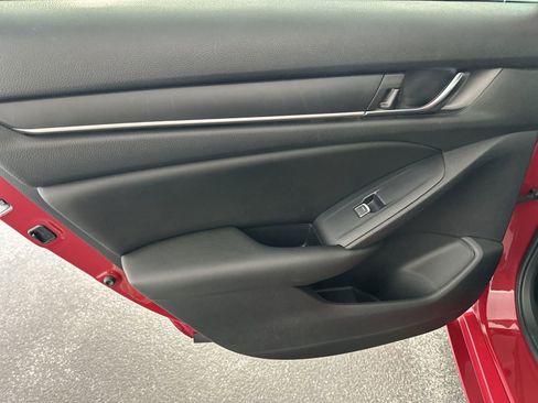 Used 2021 Honda Accord Sport image 34